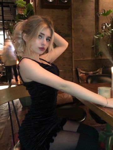Проститутка Лея